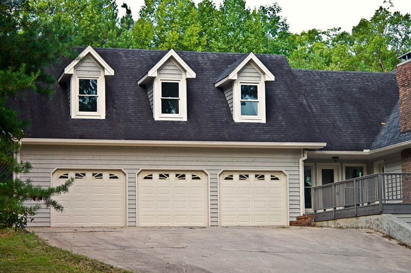Carriage House Style Garage Doors Home Logic Uk - Carriage Style Garage Doors