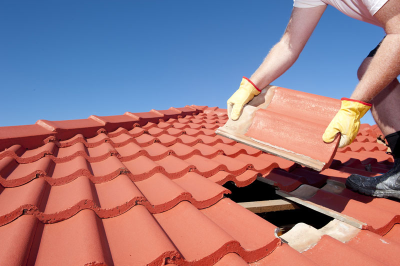 Changing the Roof of a House The Essential Guide Home Logic UK